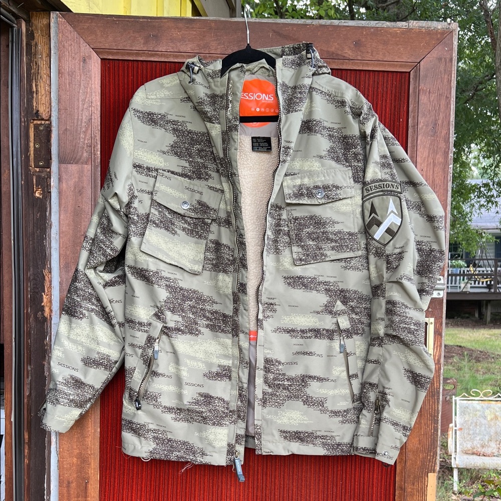 SESSIONS Green and Black Patterned Ski Jacket